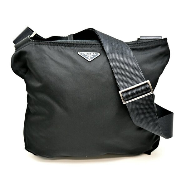 Prada Women's and Men's Shoulder Bag in Black Nylon - Picture 1 of 10